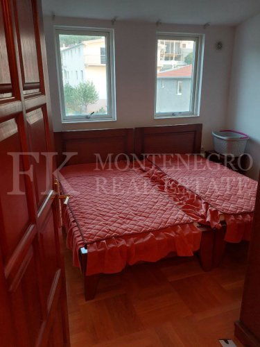 *Apartment Building with Holiday Apartments / Small Hotel in Utjeha-Hladna Uvala, only 280m to the Sea, in Montenegro