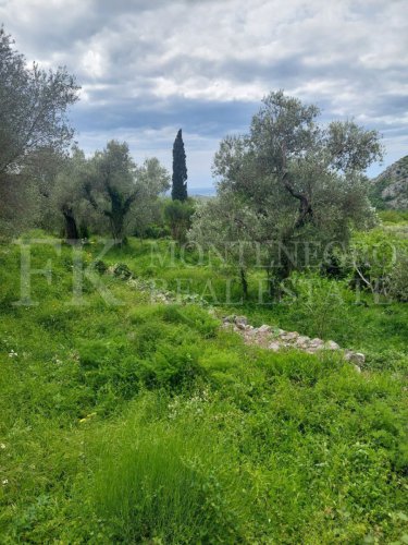 *Building plot, 3,200m2, in Sutomore-Haj Nehaj, with building permit, with sea view, in Montenegro.