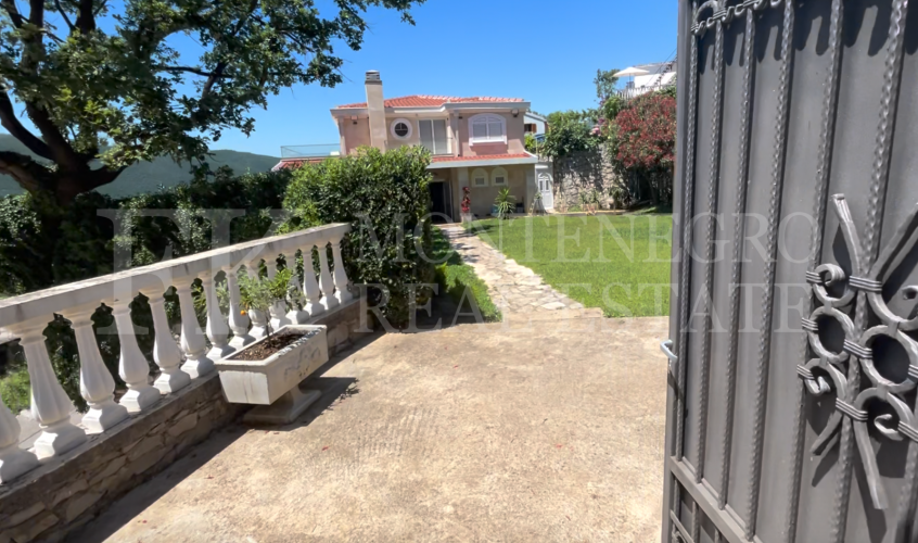 Dream Villa,440m2, in Budva-Prijevor with Sea View and Beach Proximity, in Montenegro.