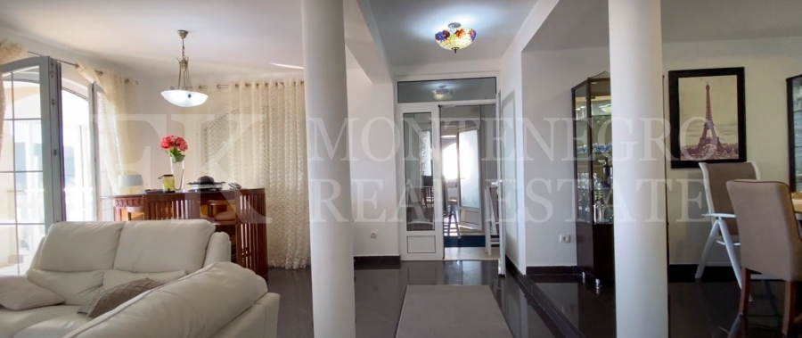 Dream Villa,440m2, in Budva-Prijevor with Sea View and Beach Proximity, in Montenegro.