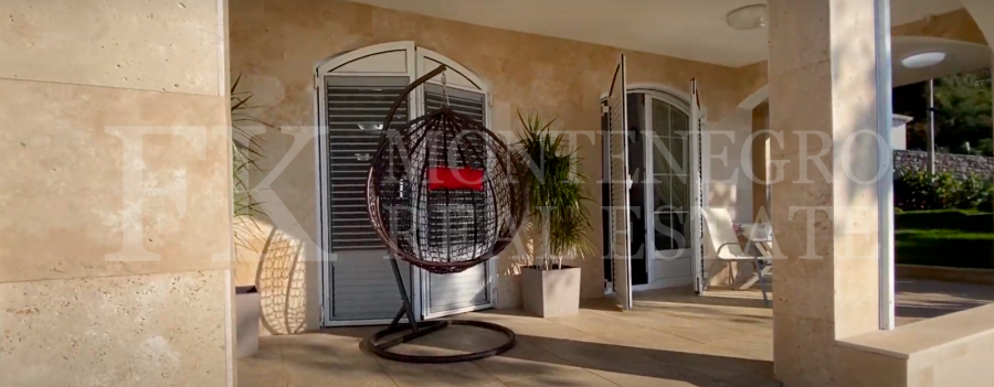 Dream Villa,440m2, in Budva-Prijevor with Sea View and Beach Proximity, in Montenegro.