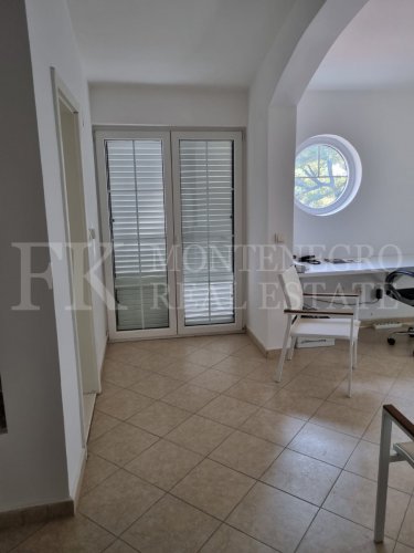 Dream Villa,440m2, in Budva-Prijevor with Sea View and Beach Proximity, in Montenegro.