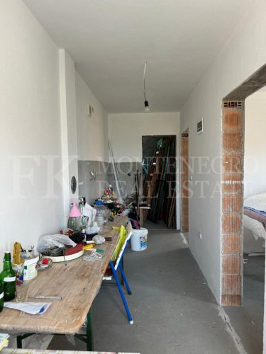 *Multifamily House, 268m2, with Sea View in Bar - Utjeha, Montenegro