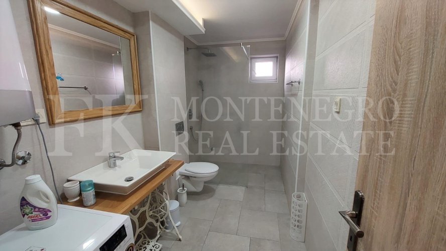 Charming Apartment in Pržno-Miločer – 87 m², Optional Parking and Sea View