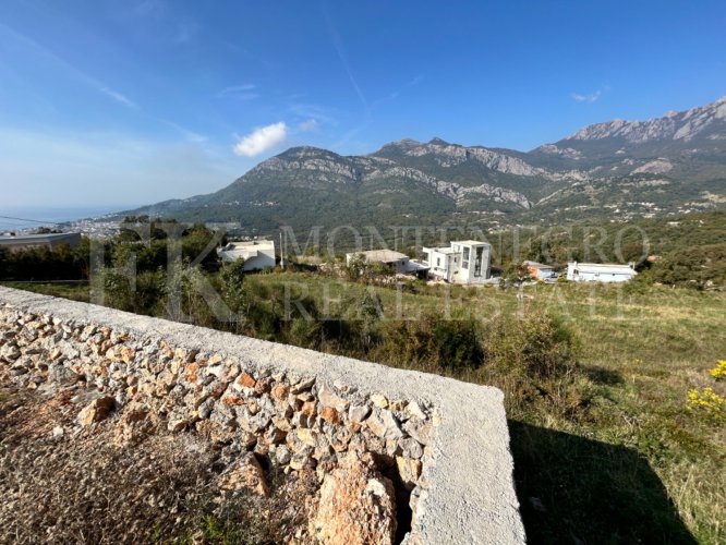 Spacious Plot with Sea View in Bar-Zupci, 1,842 m²