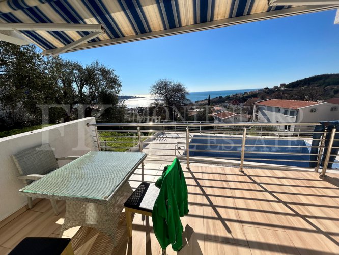 Fantastic house with breathtaking sea view, 310m2, in Bar-Susanj, with an outdoor swimming pool, only 700m from the sea.