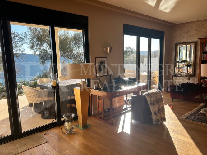 Spectacular New Villa with Sea View, Pool & Luxury Features – Herceg Novi, Trebisin