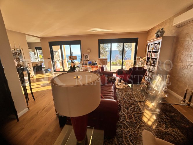 Spectacular New Villa with Sea View, Pool & Luxury Features – Herceg Novi, Trebisin