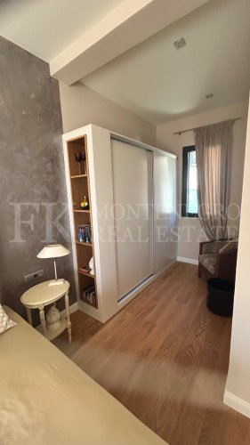 Spectacular New Villa with Sea View, Pool & Luxury Features – Herceg Novi, Trebisin