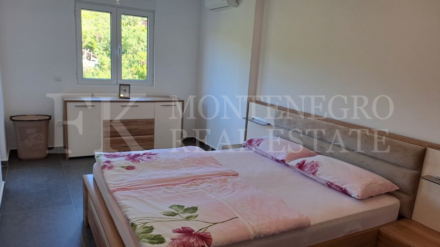 Bright & Modern Sea View Apartment – 83 m² in Bar (Hladna Uvala)