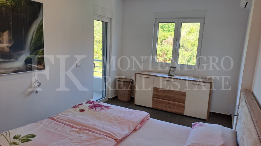 Bright & Modern Sea View Apartment – 83 m² in Bar (Hladna Uvala)