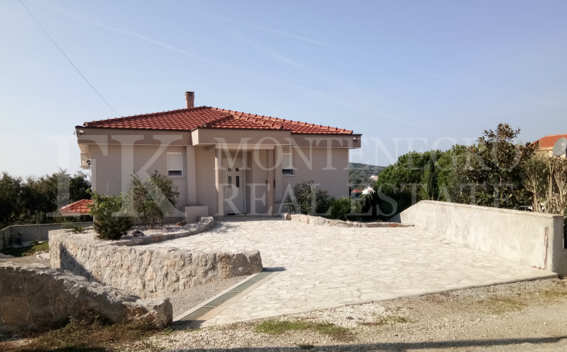 Newly Built House with Sea View in Krimovica – Dream Home with Large Garden, Garage and Two Residential Units