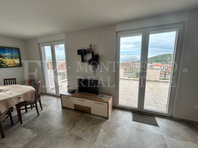 Newly Built House with Sea View in Krimovica – Dream Home with Large Garden, Garage and Two Residential Units