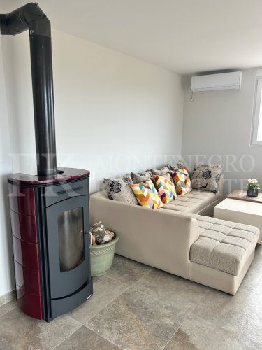 Newly Built House with Sea View in Krimovica – Dream Home with Large Garden, Garage and Two Residential Units