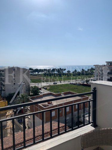 *Legalized. Exclusive apartment, 65m2, in prime location – Bar, Montenegro, with sea view, only a 3-minute walk to the sea and promenade.