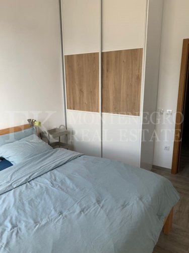 *Legalized. Exclusive apartment, 65m2, in prime location – Bar, Montenegro, with sea view, only a 3-minute walk to the sea and promenade.