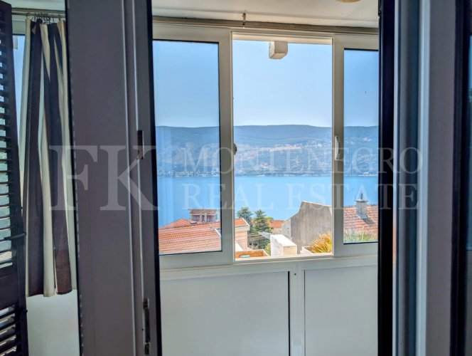 Charming Apartment with Sea View in Herceg Novi – Just 10 Minutes from the Old Town