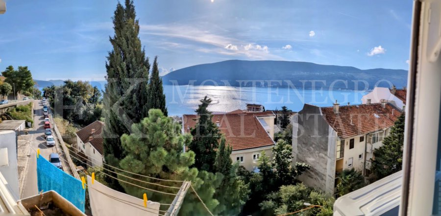 Charming Apartment with Sea View in Herceg Novi – Just 10 Minutes from the Old Town