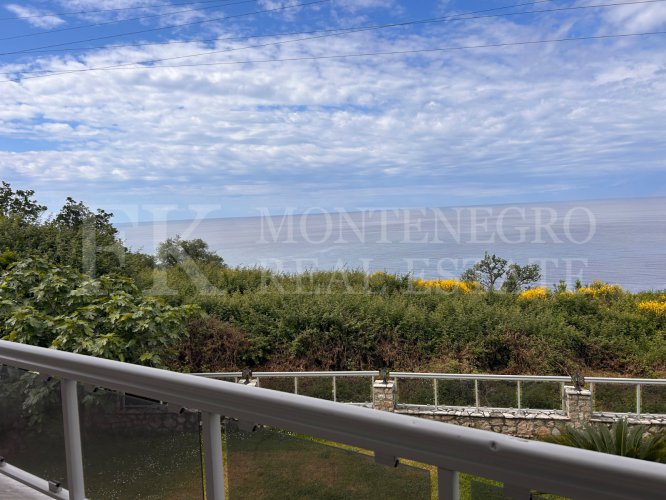 Exclusive Seaview Apartment,65m2, – Dobra Voda