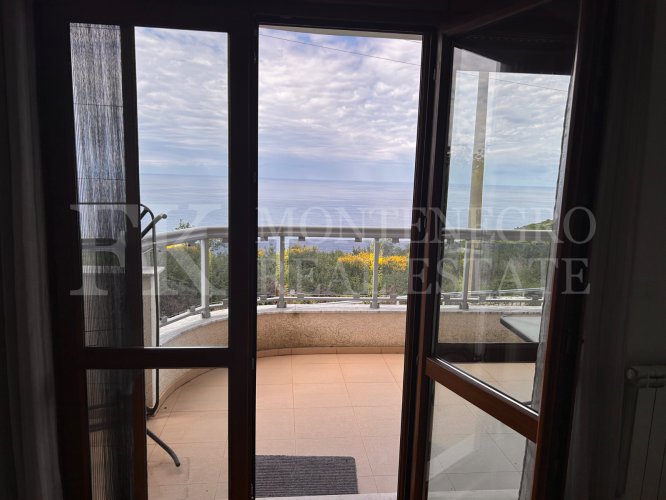 Exclusive Seaview Apartment,65m2, – Dobra Voda