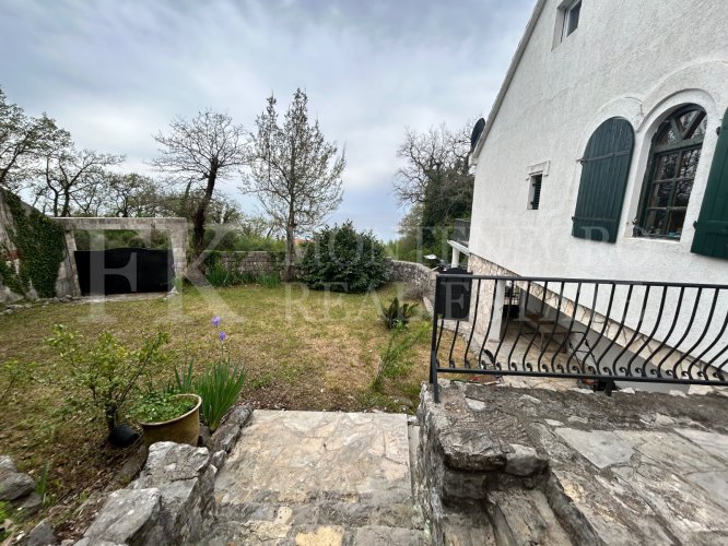 Country House with Unobstructed Sea View – Budva-Kuljaca