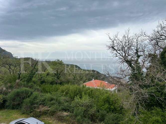 Country House with Unobstructed Sea View – Budva-Kuljaca