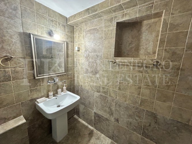 Country House with Unobstructed Sea View – Budva-Kuljaca