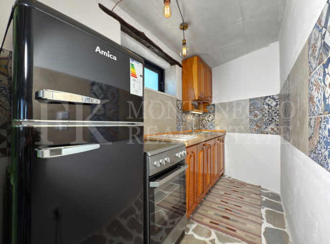 Charming Stone House, 102 m², Bar – Dapčevići Area, Fully Renovated, Move-In Ready, 2 Floors, Panoramic Sea & Mountain Views