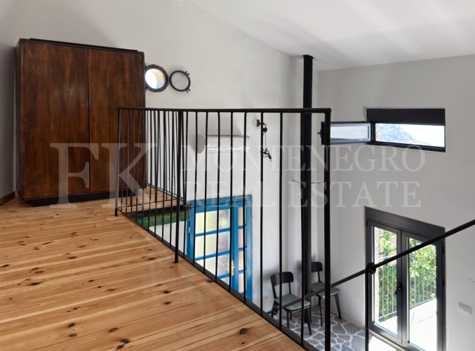 Charming Stone House, 102 m², Bar – Dapčevići Area, Fully Renovated, Move-In Ready, 2 Floors, Panoramic Sea & Mountain Views