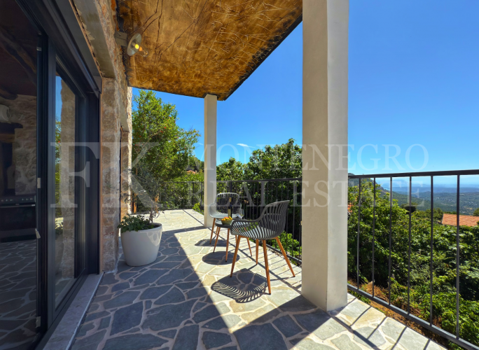 Charming Stone House, 102 m², Bar – Dapčevići Area, Fully Renovated, Move-In Ready, 2 Floors, Panoramic Sea & Mountain Views