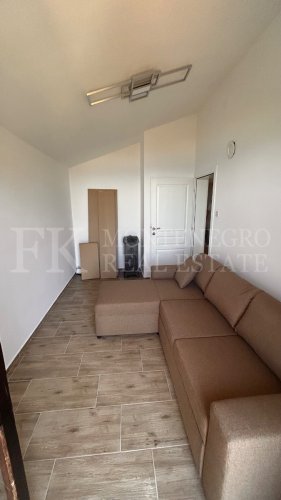 Legalized. Newly Renovated House with Sea View – Dobra Voda, 82 m² Living Space, Garden and Outbuilding