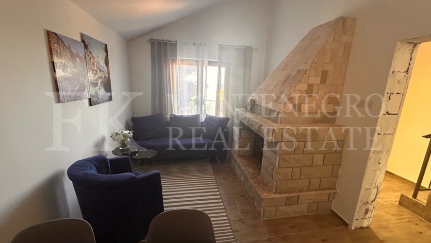 Legalized. Newly Renovated House with Sea View – Dobra Voda, 82 m² Living Space, Garden and Outbuilding