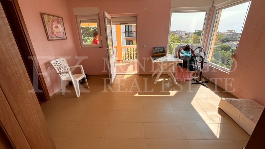 Renovated 167 m² House with Sea View in Dobra Voda – Dubrava-Pečurice, Just 10 Minutes from the Beach