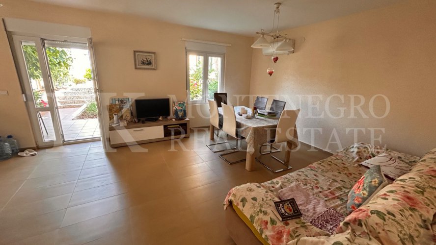 Renovated 167 m² House with Sea View in Dobra Voda – Dubrava-Pečurice, Just 10 Minutes from the Beach