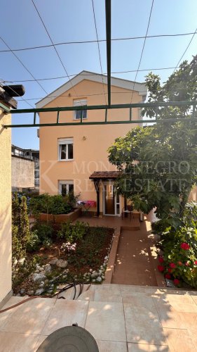 Renovated 167 m² House with Sea View in Dobra Voda – Dubrava-Pečurice, Just 10 Minutes from the Beach