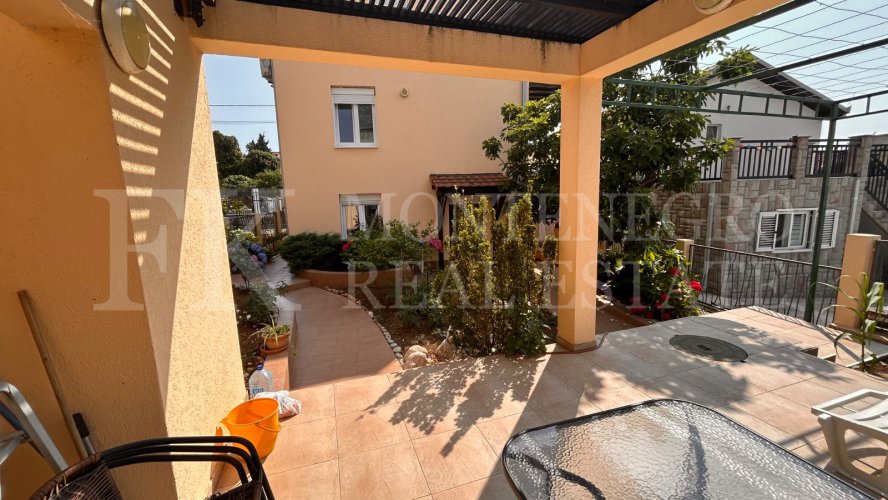 Renovated 167 m² House with Sea View in Dobra Voda – Dubrava-Pečurice, Just 10 Minutes from the Beach