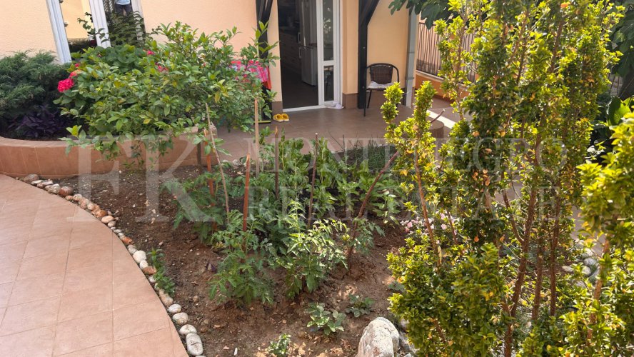 Renovated 167 m² House with Sea View in Dobra Voda – Dubrava-Pečurice, Just 10 Minutes from the Beach