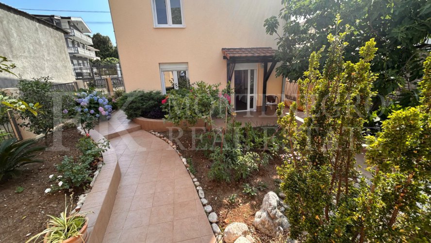 Renovated 167 m² House with Sea View in Dobra Voda – Dubrava-Pečurice, Just 10 Minutes from the Beach