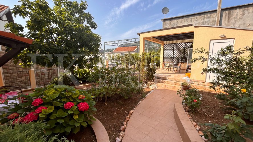 Renovated 167 m² House with Sea View in Dobra Voda – Dubrava-Pečurice, Just 10 Minutes from the Beach