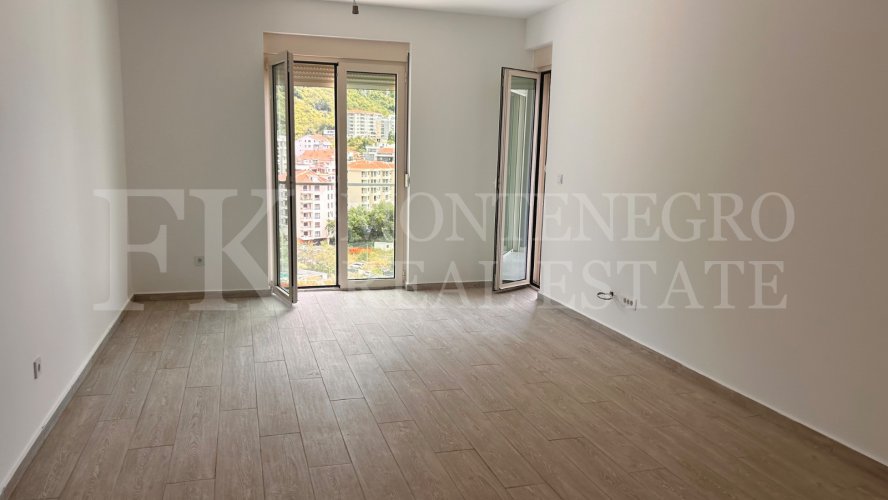 Modern Apartment with Sea View in Budva-Becici, Just 5 Minutes from the Beach, Montenegro 57.5 m² | 1 Bedroom | 1 Bathroom | Balcony | Sea View