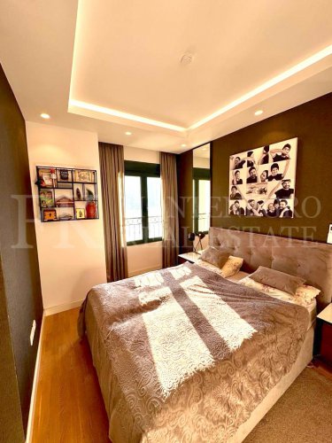 Exclusive Apartment in Prime Location – Kotor Dobrota