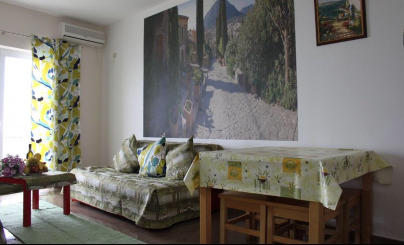 Villa in Budva with 9 Apartments and Sea View – Legalized Property for Sale in Montenegro