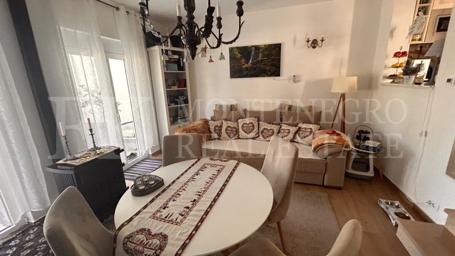 Charming Renovated Legalized House with Sea View in Sutomore-Zagradje, just about 350 meters from the picturesque Maljevik Beach in Montenegro