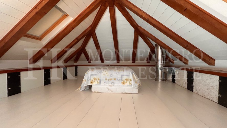 Rare opportunity: Renovated town house in the heart of Budva’s Old Town, 120 m², with a patio – only one minute walking distance from the sea.