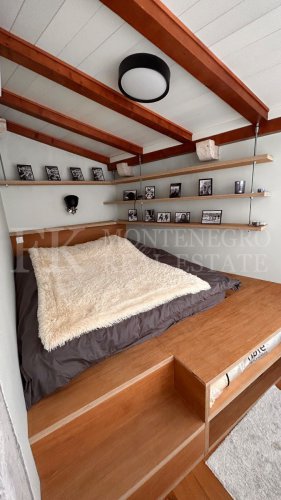 Rare opportunity: Renovated town house in the heart of Budva’s Old Town, 120 m², with a patio – only one minute walking distance from the sea.